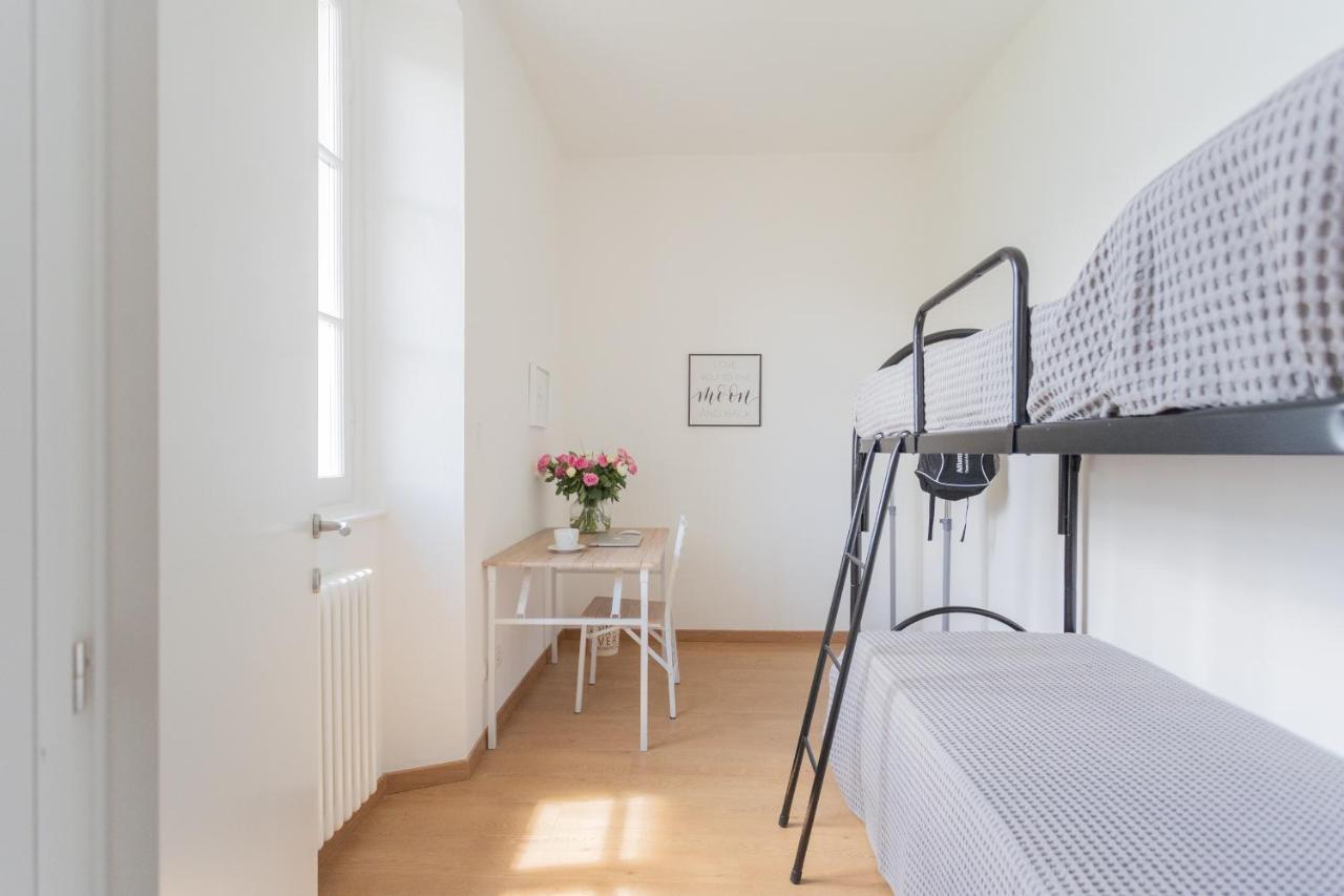 Tina'S Window On Lake Como By Rent All Como Mezzegra Luaran gambar