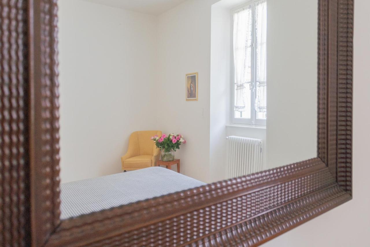 Tina'S Window On Lake Como By Rent All Como Mezzegra Luaran gambar